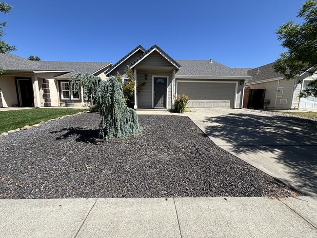 Building Photo - 2078 Mansfield Ct