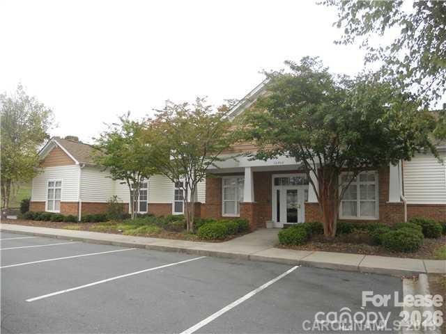 Foto del edificio - 10675 Hill Point Ct