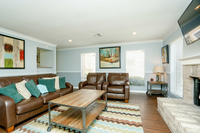 Interior Photo - Spring Pine Apartments