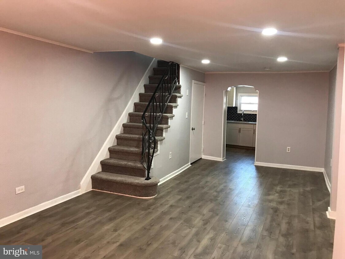 Foto principal - 3012 Rosehill St
