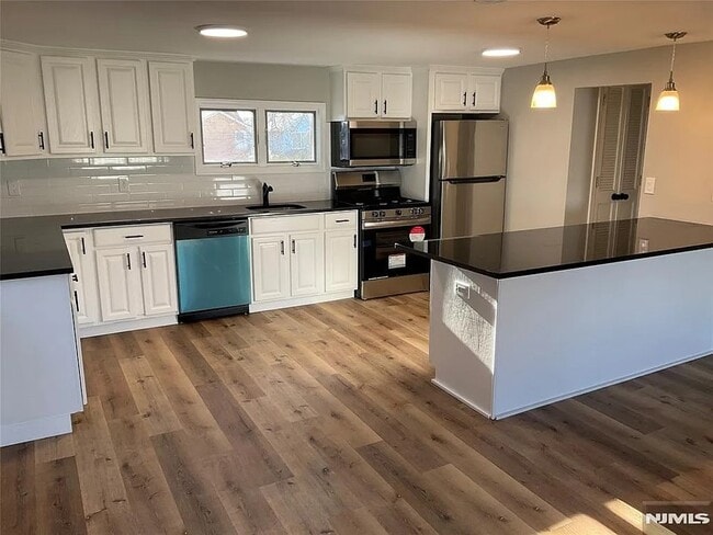 Open Concept Kitchen - 200 Forest Ave