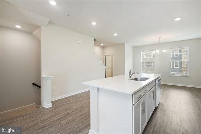 Building Photo - 1807 Kellington Ct