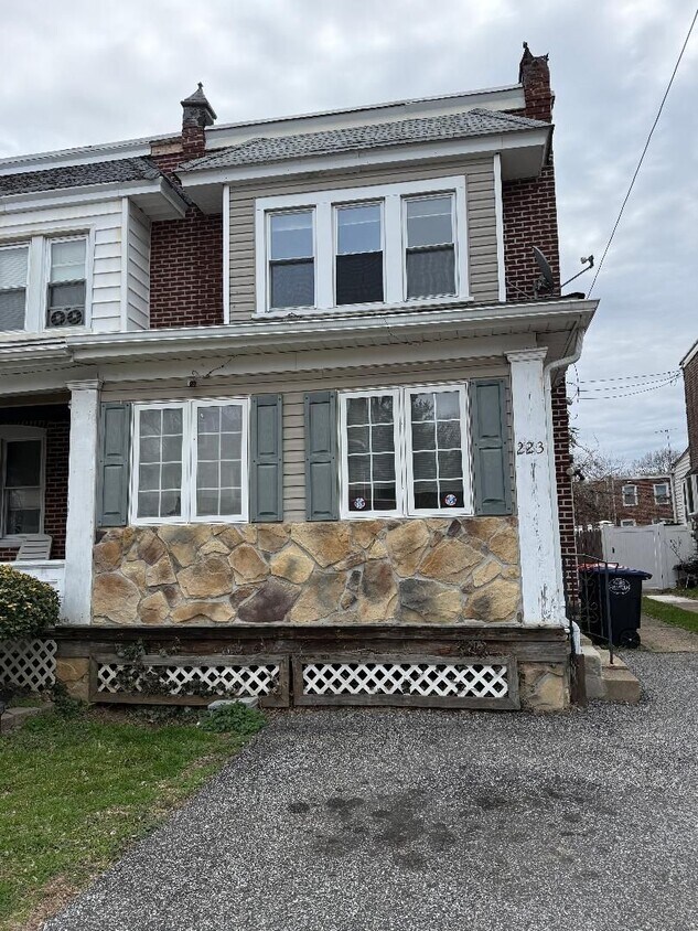 Photo - Welcome to 223 23rd Street - Section 8 Approved