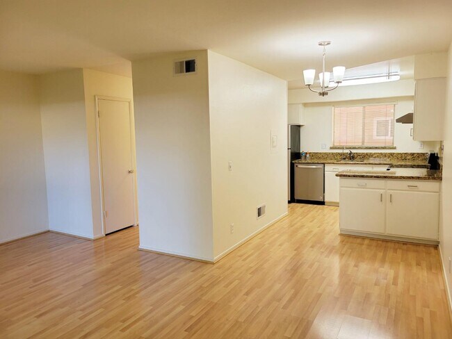 Foto del edificio - 3148 Middlefield Rd
