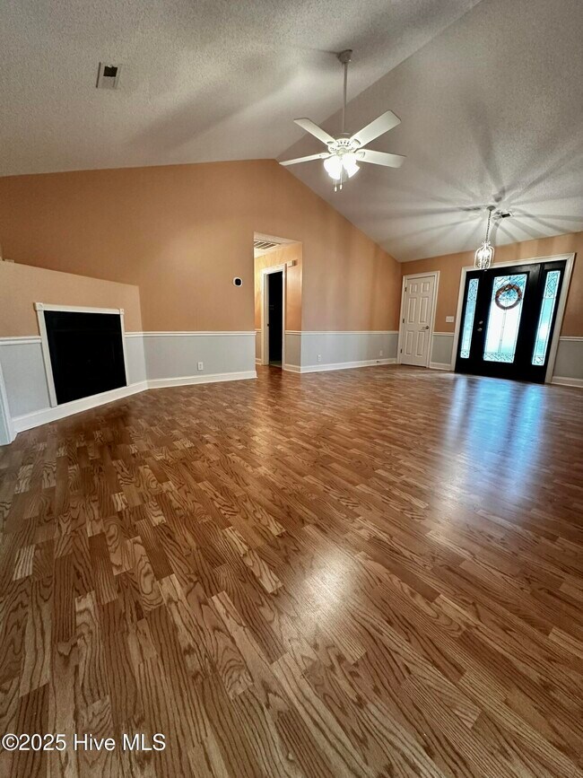 Foto del edificio - 9155 Oak Ridge Plantation Dr SW