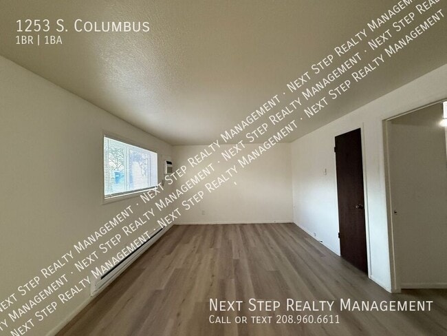 Building Photo - 1253 S. Columbus-