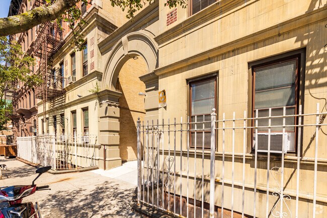 Foto del edificio - 115 W 104th St