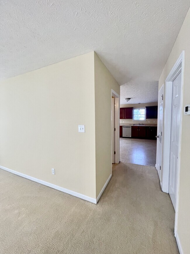 Foto del edificio - 525 Northwynd Cir