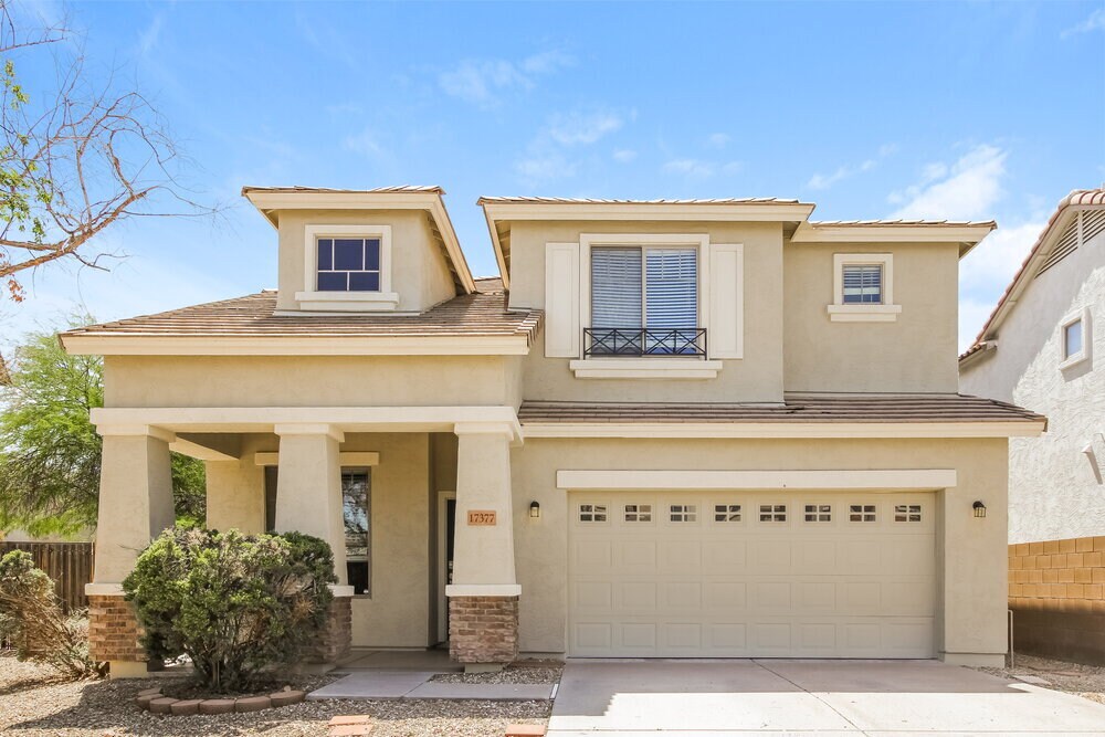 Primary Photo - 17377 W Holland Ln