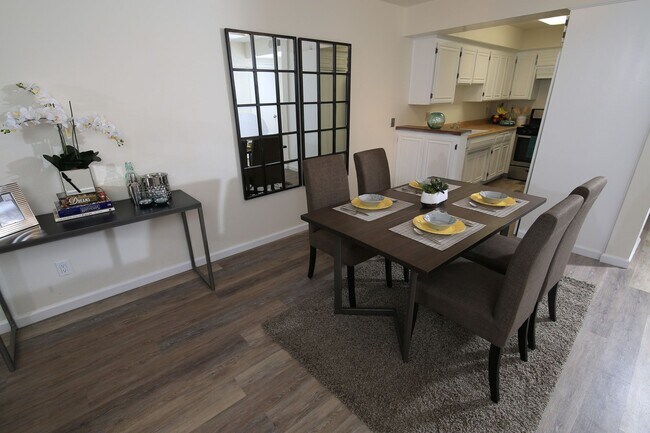 Foto del edificio - 5505 Zelzah Ave