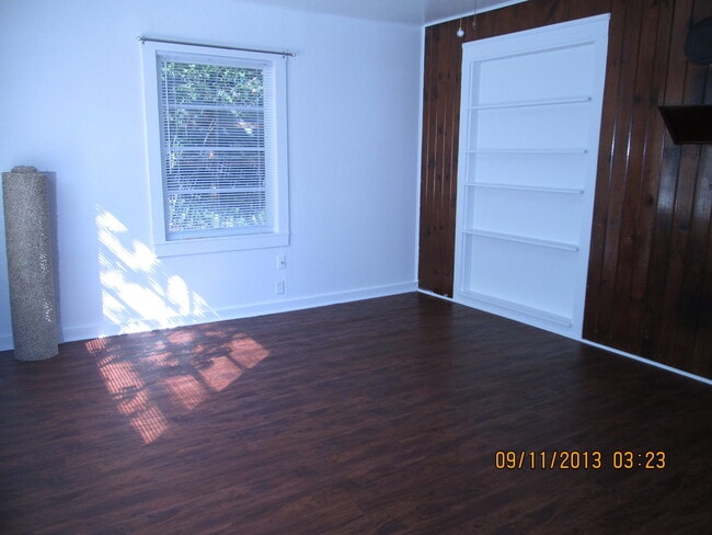 Foto del edificio - Cute 2 Bedroom