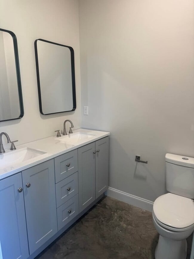 Foto del edificio - 270 N 3rd St