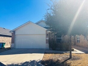 Building Photo - 1307 Henry David Dr