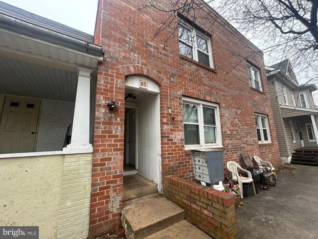 Foto del edificio - 85 Pennsylvania Ave