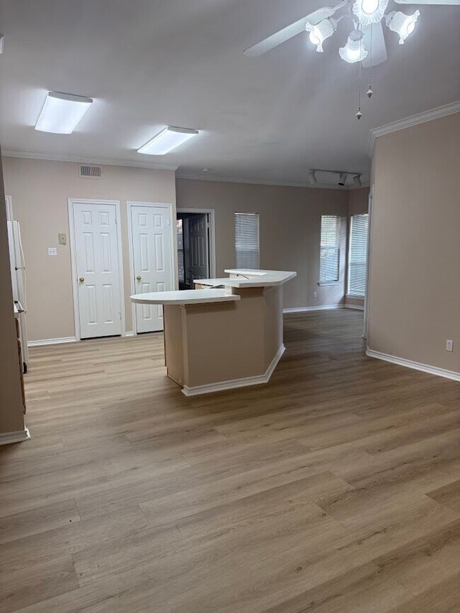 Building Photo - Pointe 360 2 Bedroom 2 Bathroom - $1495