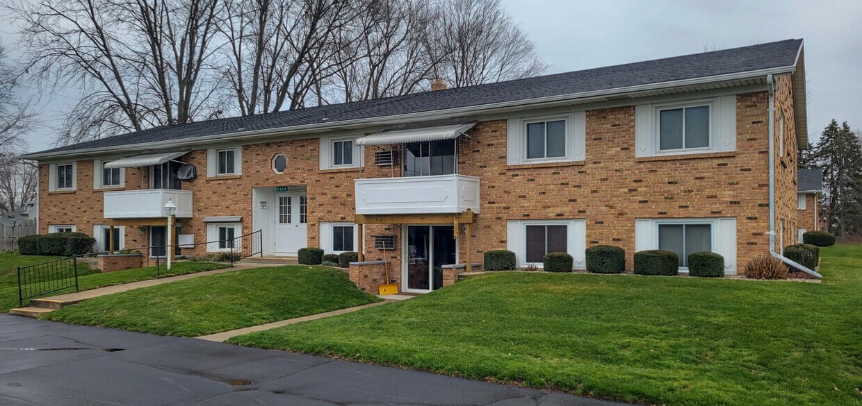 5372 36th Ave, Hudsonville, MI 49426 Townhome Rentals in Hudsonville