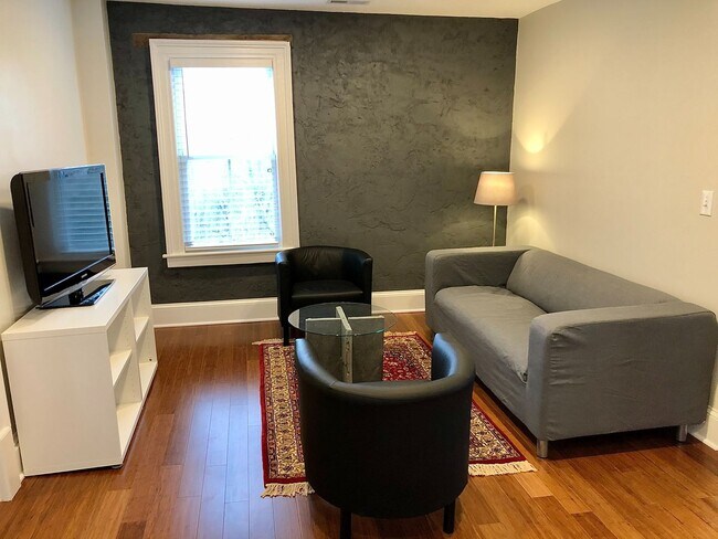 Foto del edificio - 143 Eastern Drive