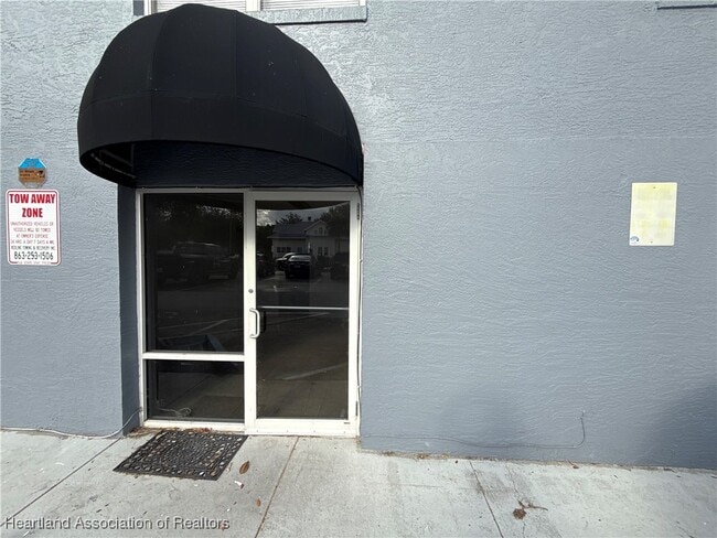 Building Photo - 249 S Commerce Ave