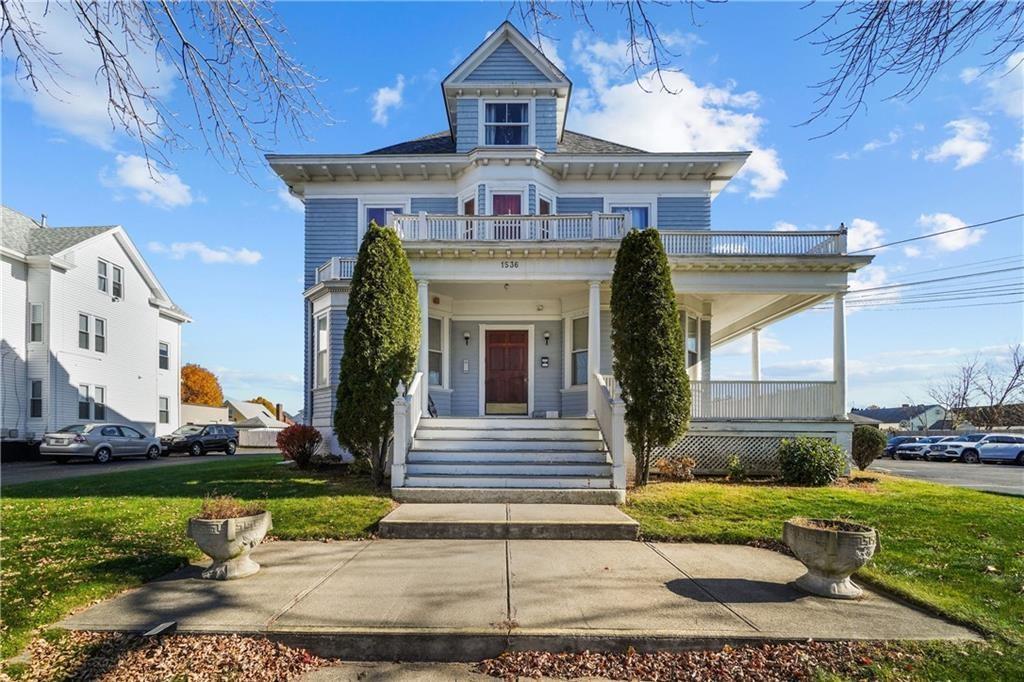 Foto principal - 1536 Cranston St