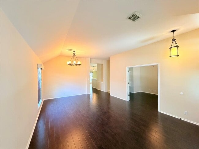 Foto del edificio - 4415 Hunters Lodge Dr