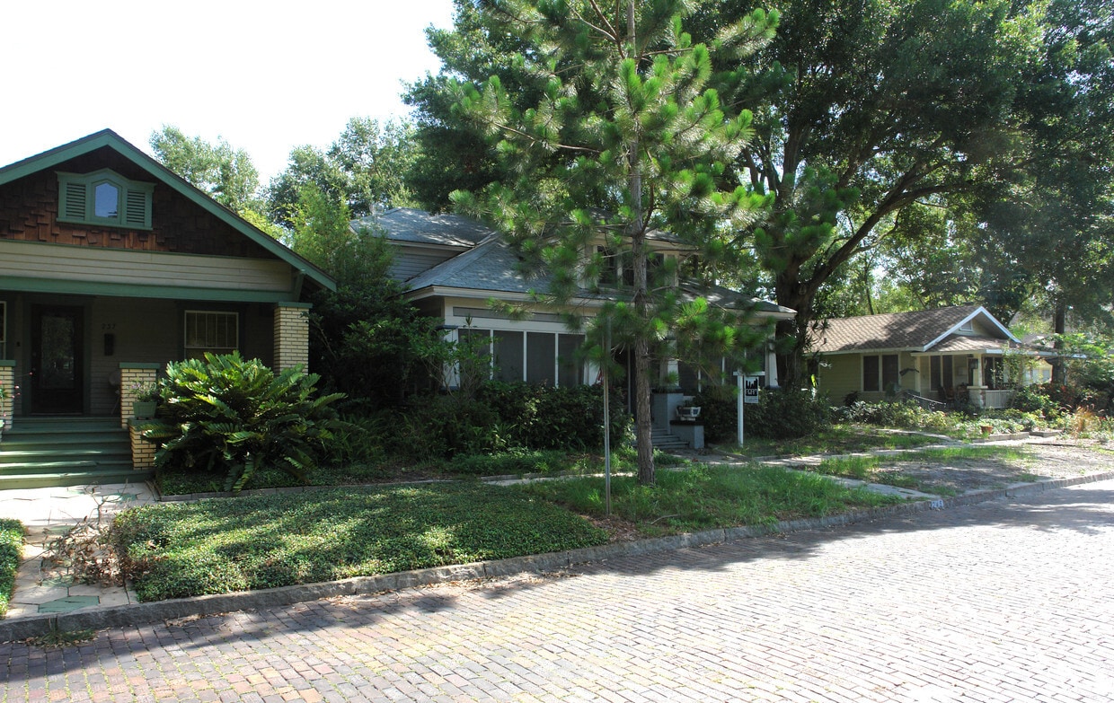 Foto del edificio - 245 13th Ave NE