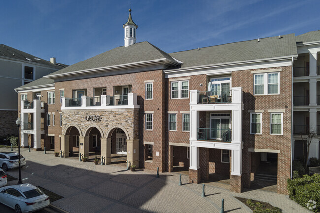 Building Photo - The Grove At Arlington