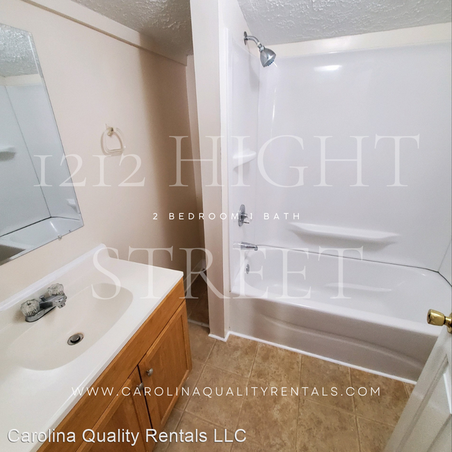 Foto del edificio - 2 br, 1 bath House - 1212 Hight Street 121...