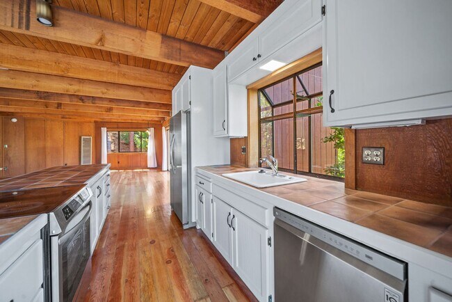 Foto del edificio - 164 Panoramic Way