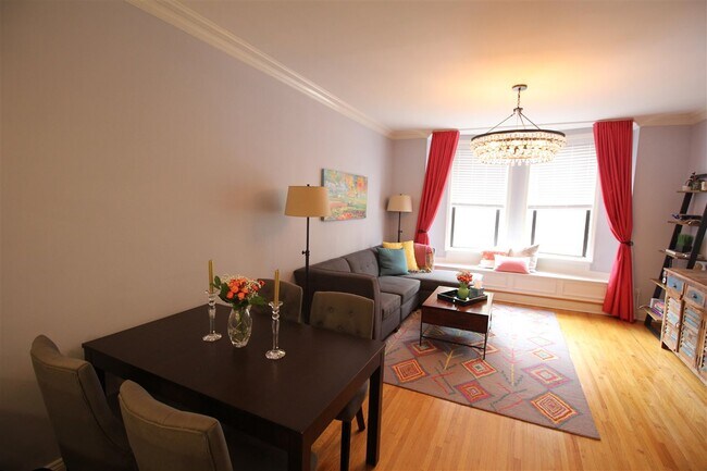 Foto del edificio - 1208 Washington St