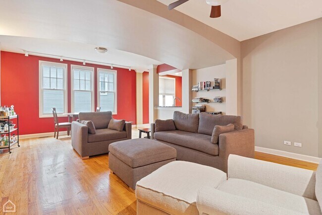 Foto del edificio - 3845 N Ashland Ave