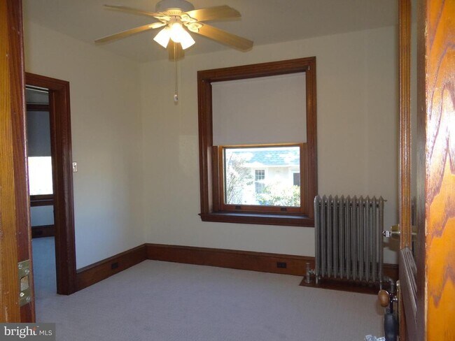 Building Photo - 4560 Horseshoe Pike