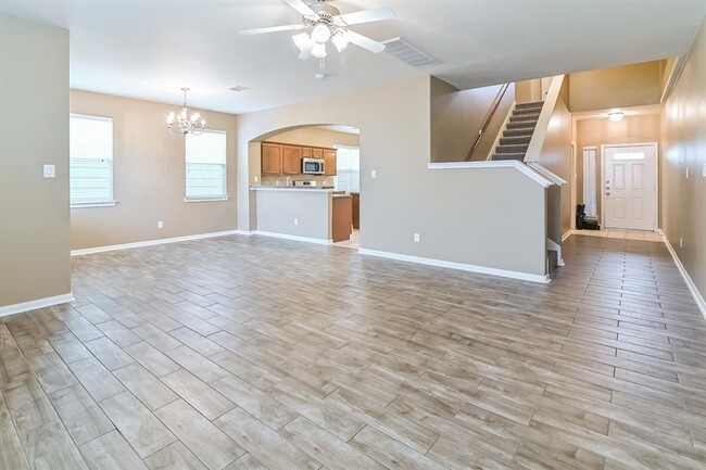 Building Photo - 13414 Southpoint Ln