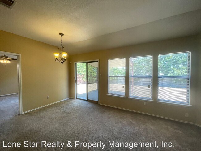 Foto del edificio - 4 br, 2 bath House - 1301 Waterford Dr