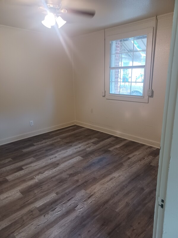 Foto del edificio - 3023 Eaton St