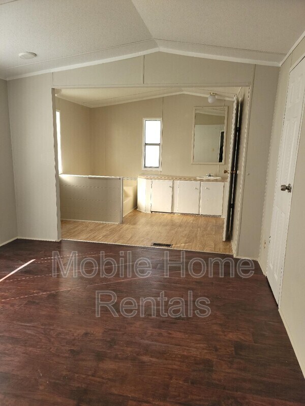 Building Photo - 3008 Nicole Ln