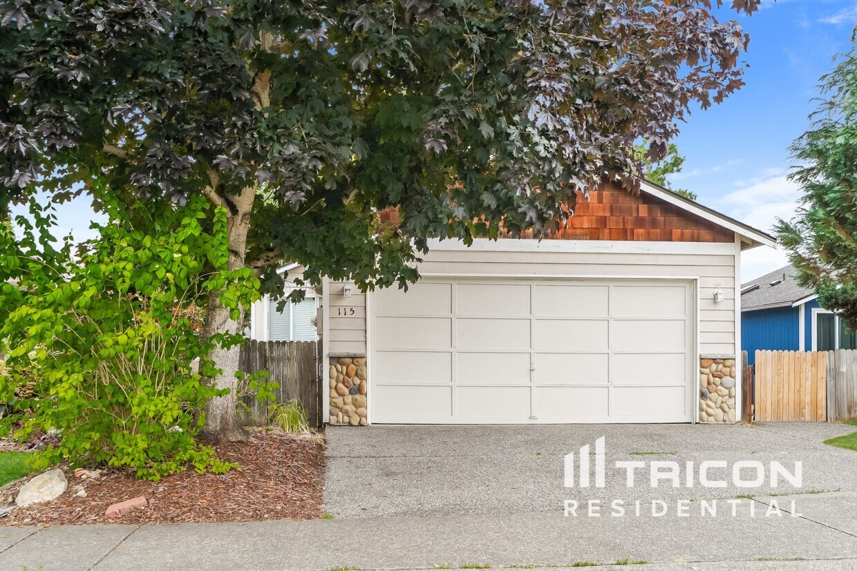 Foto principal - 115 95th Ave SE