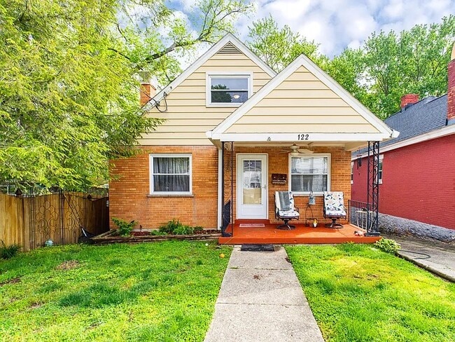Building Photo - 122 Maple Ave
