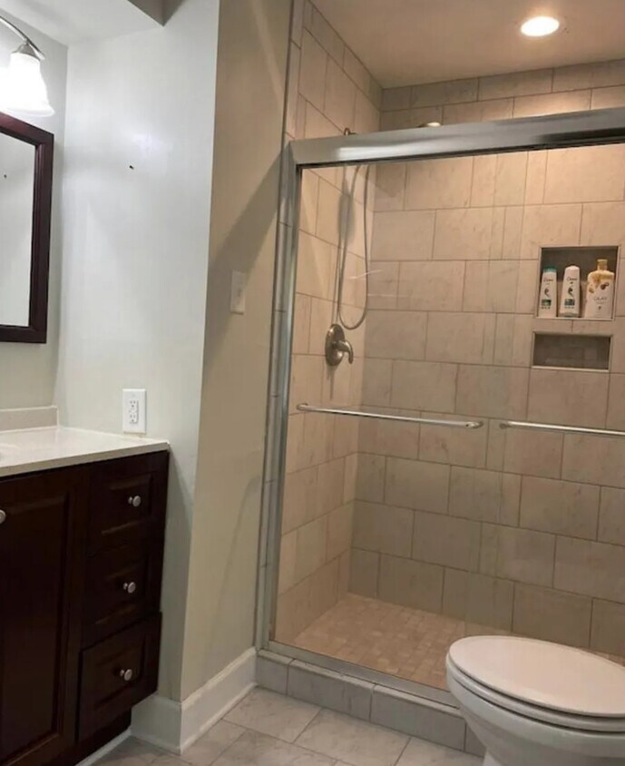 Foto principal - 1727 Pkwy St W