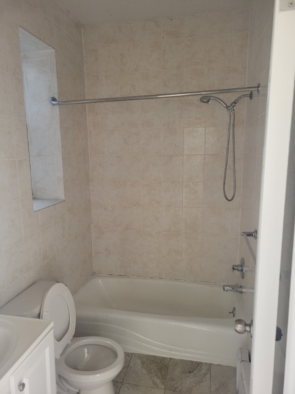 Photo - 22-37-2235 35th St Apartment