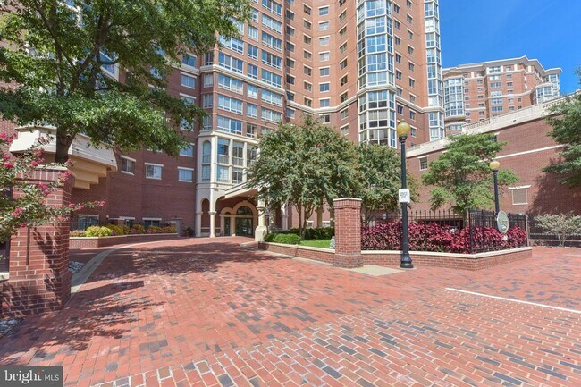 Foto del edificio - 2151 Jamieson Ave