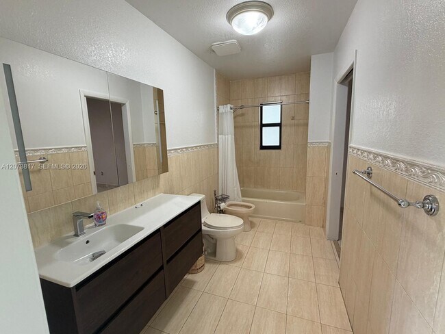Foto del edificio - 7300 S Waterway Dr