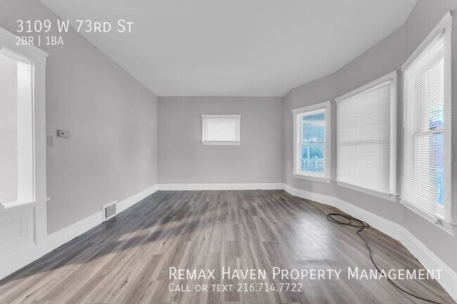 Building Photo - 3109 W 73rd St DN, Cleveland, Oh  - Spacio...