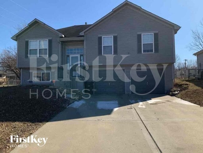 Building Photo - 7719 E 165th St