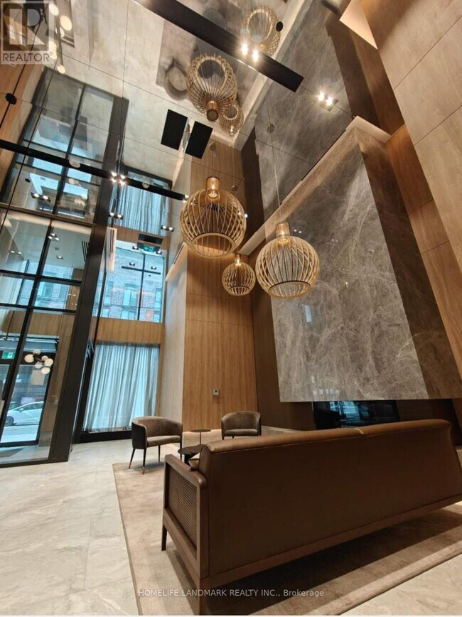 Photo du bâtiment - 252 Church St