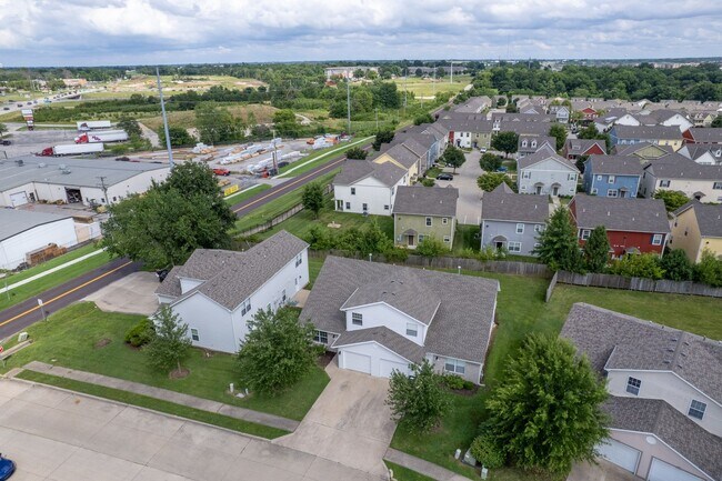 Foto del edificio - 2612-2614 Northampton Dr.