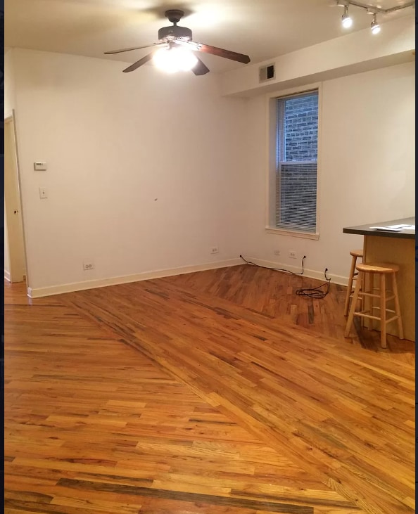 Building Photo - 1346 N Bosworth Ave