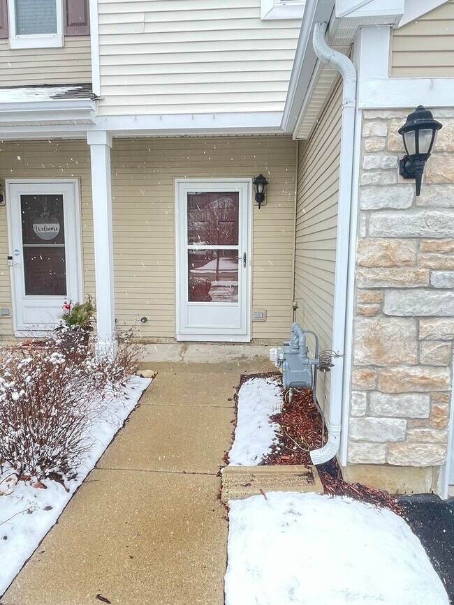 Foto del edificio - 2230 Flagstone Ln