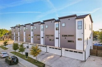 Building Photo - 145 N Henderson Ave