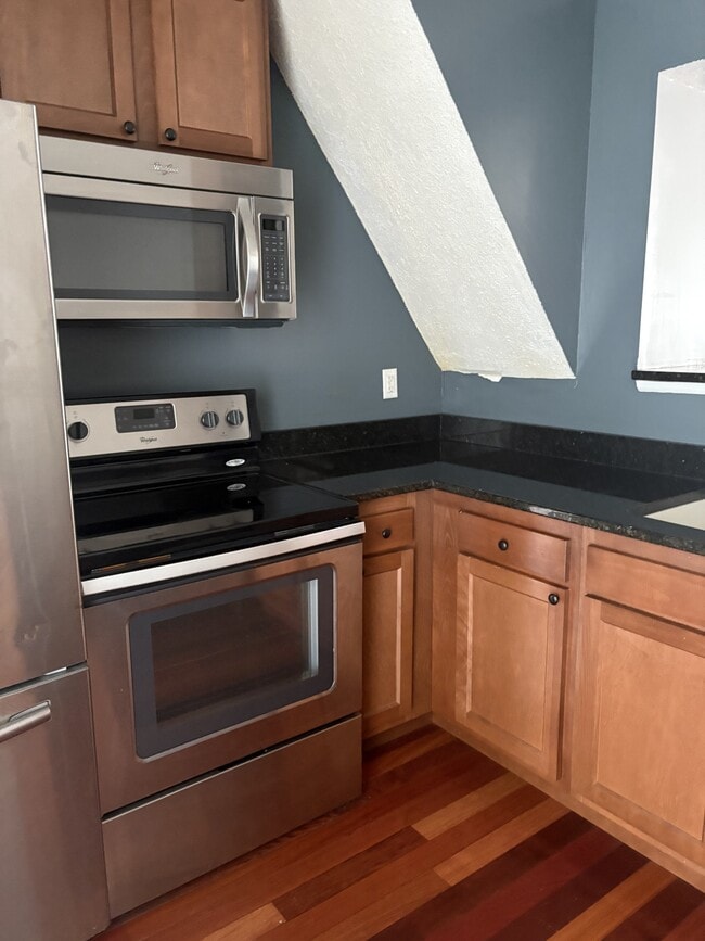 Foto del edificio - 7864 Barkwood Dr