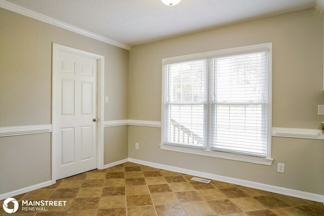 Building Photo - 200 ALFALFA CT, SMITHFIELD, NC 27577